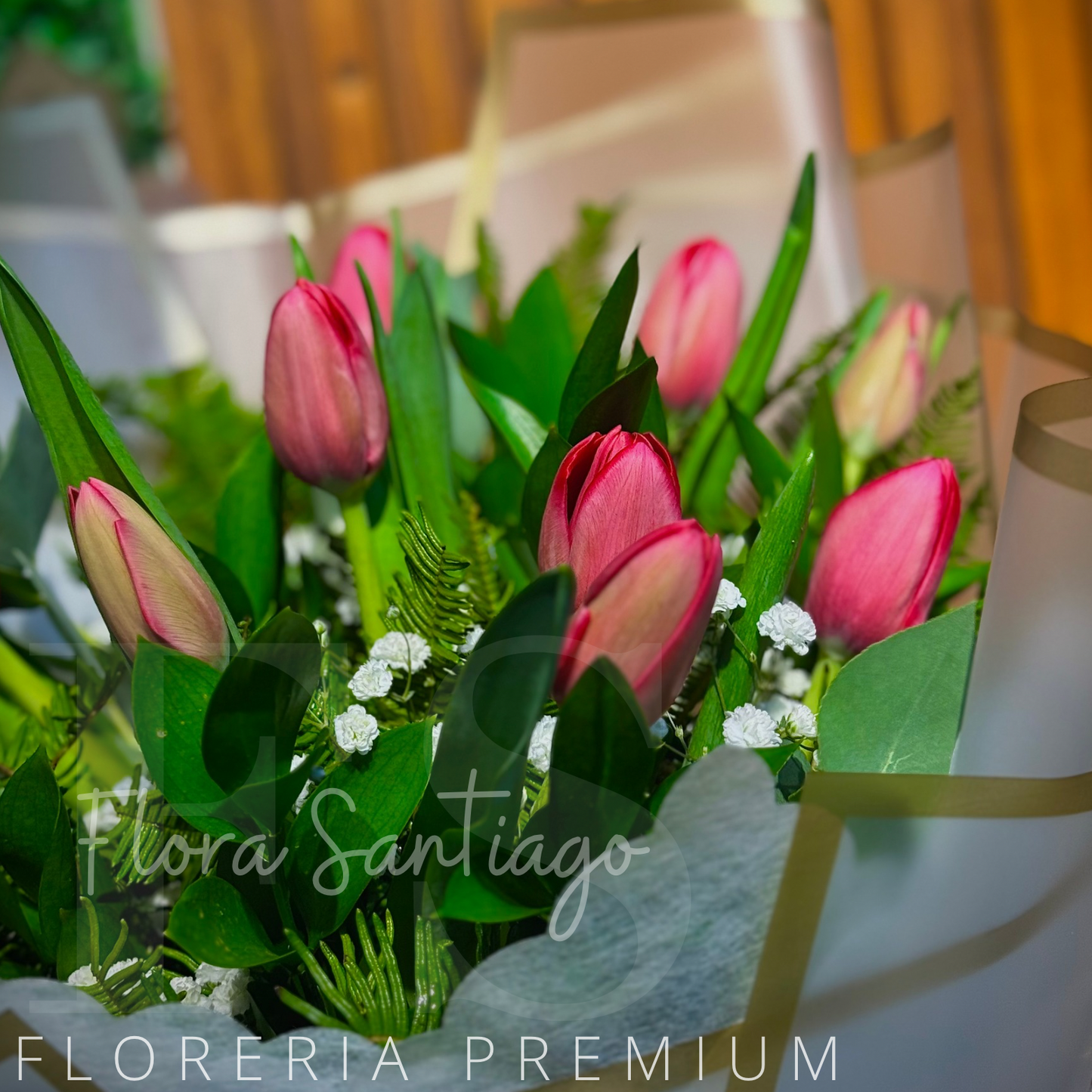 Ramo con tulipanes
