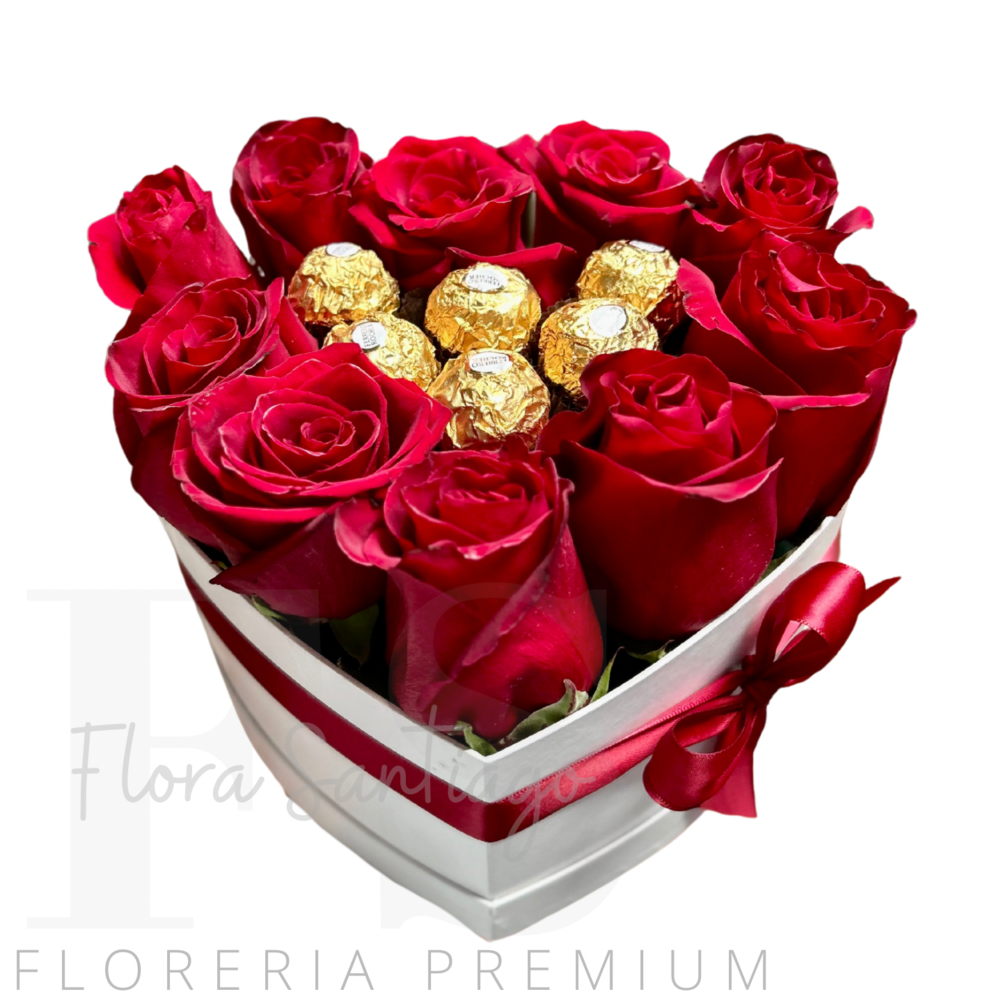 Arreglo en caja corazón con 10 rosas rojas y 6 bombones
