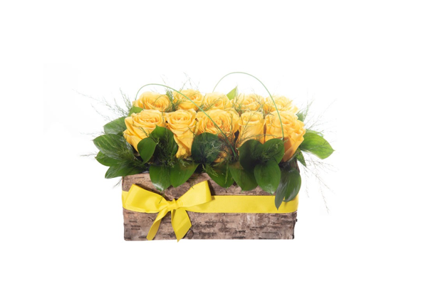 10 ROSAS AMARILLAS RN BASE DE MADERA