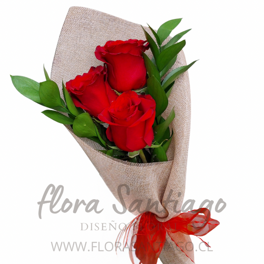 3 rosas rojas para regalar