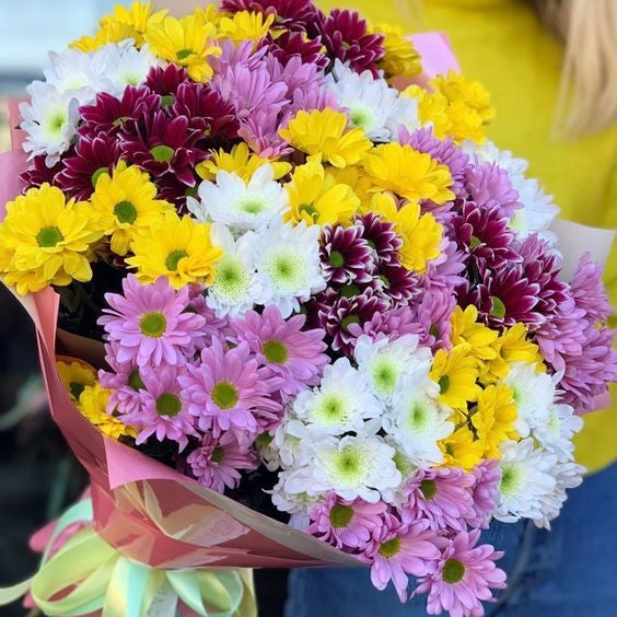 Ramo de 50 margaritas multicolor