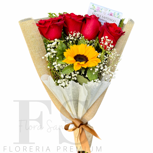 Ramo con 4 rosas y un girasol envuelto en arpillera para regalo envía flores a domicilio