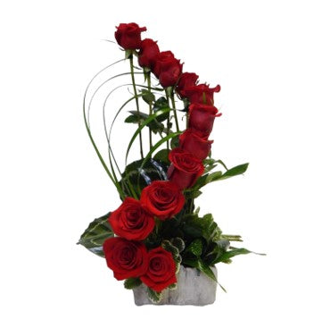 ESPIRAL DE 12 ROSAS ROJAS