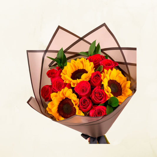 Ramo de 10 Rosas y 3 Girasoles