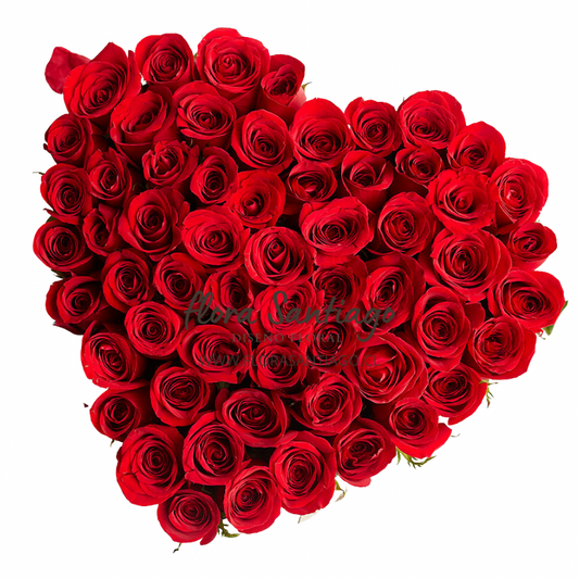Caja corazón con 50 rosas rojas