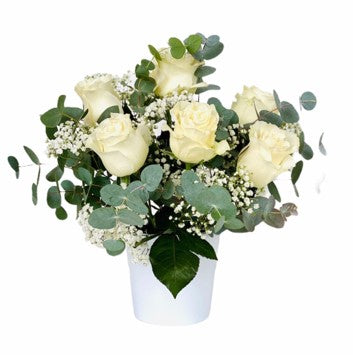 SERENIDAD- ROSAS EUCALIPTO Y GYPSOPHILIA