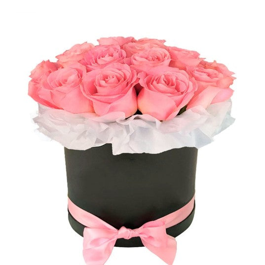 TIERNO BOX DE 12 ROSAS IMPORTADAS